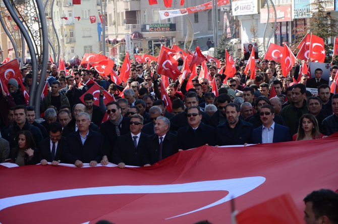Hakkari'de 'Bahar Kalkanı Harekatına' destek yürüyüşü 2