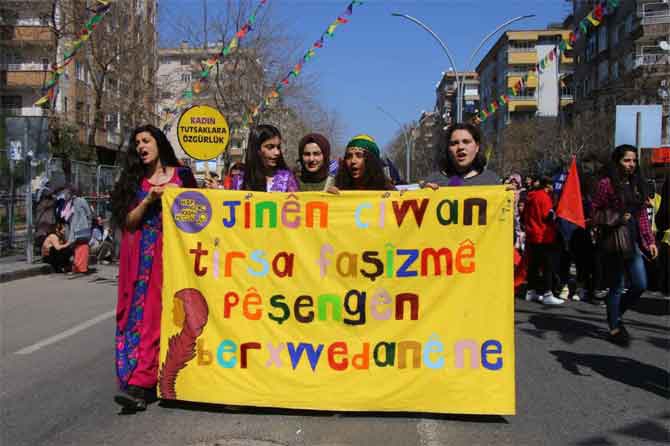 Fotoğraflarla 8 mart kadınlar günü! 37