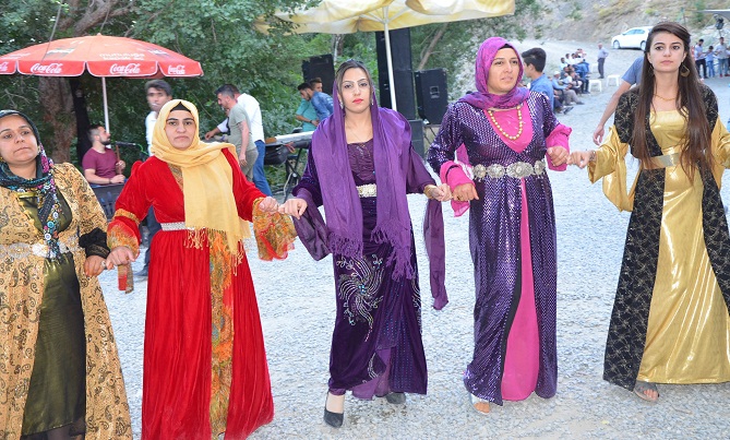 22-23-2017 Temmuz Ayı Hakkari Düğünleri 44