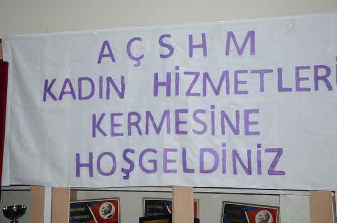 Hakkari'de 8 Mart programına büyük ilgi 1