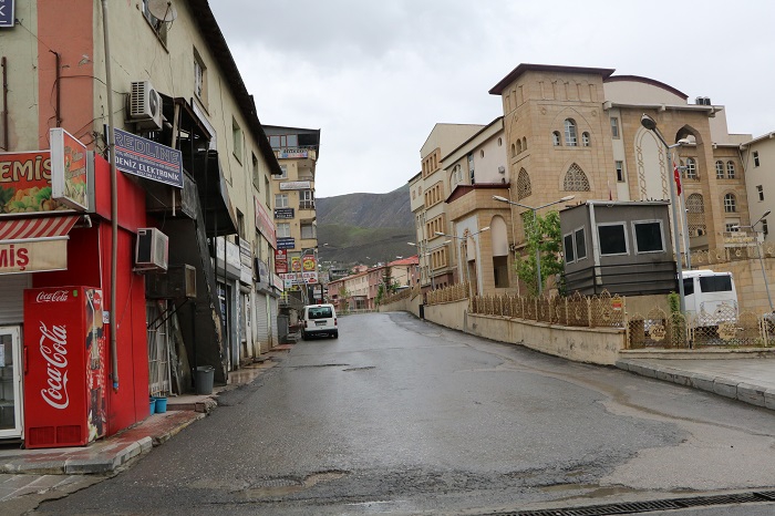 Hakkari'de bayramda cadde ve sokaklar boş kaldı 11