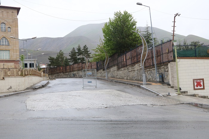 Hakkari'de bayramda cadde ve sokaklar boş kaldı 15