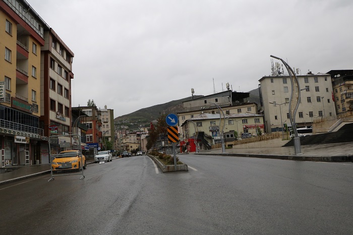 Hakkari'de bayramda cadde ve sokaklar boş kaldı 17