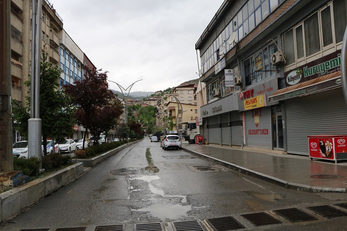 Hakkari'de bayramda cadde ve sokaklar boş kaldı 8