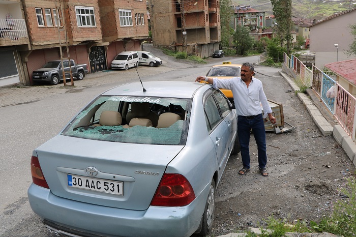 Fırtına, Hakkari'de büyük çapta maddi hasara yol açtı 6