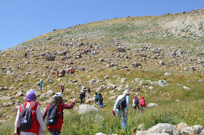 “Damla Projesi” Öğrencileri Hakkari'de 20