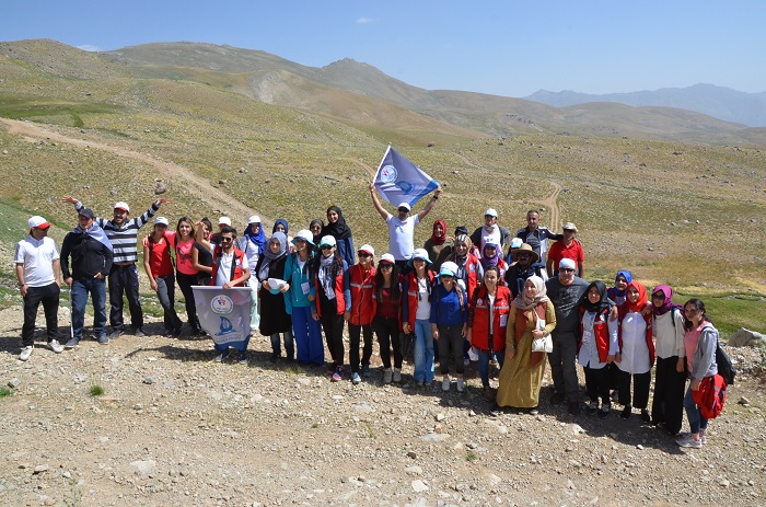 “Damla Projesi” Öğrencileri Hakkari'de 21