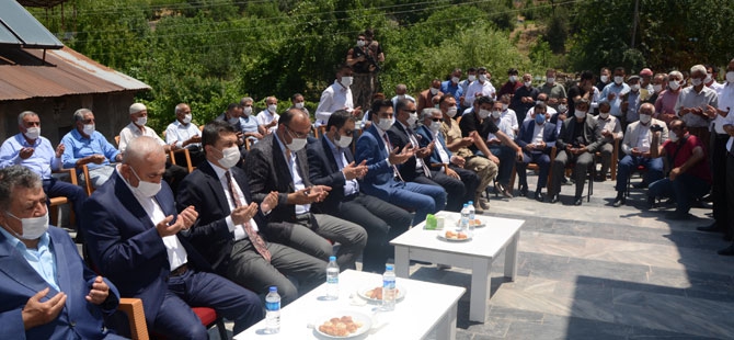 Avukat Mehmet Fatih Turan Camisi ibadete açıldı 1