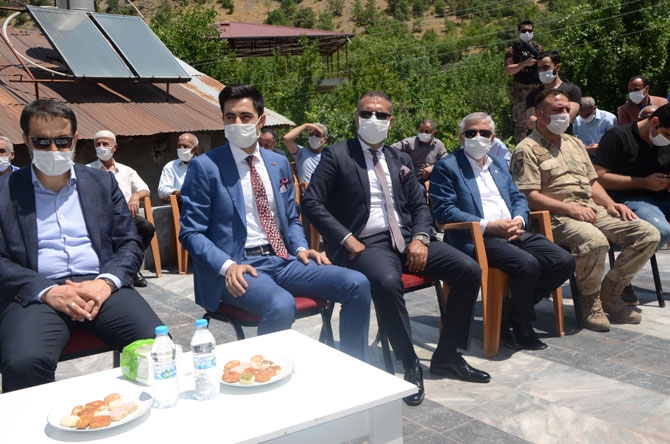 Avukat Mehmet Fatih Turan Camisi ibadete açıldı 13