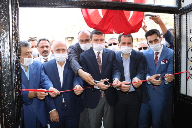 Avukat Mehmet Fatih Turan Camisi ibadete açıldı 2