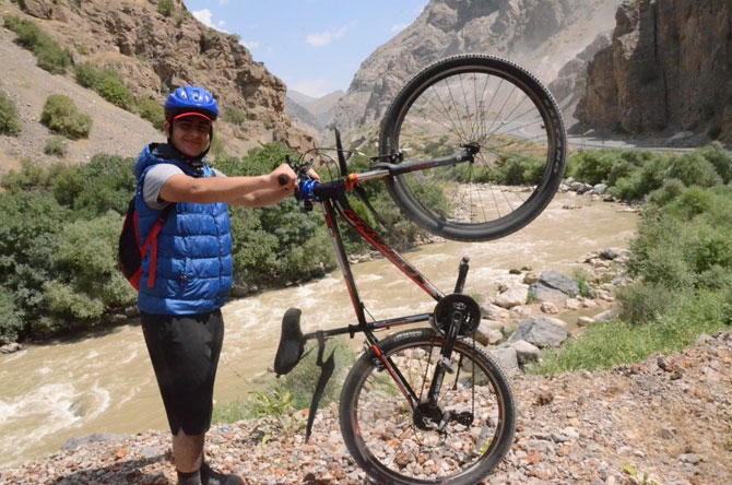 Hakkari Zap Vadisine bisiklet turu düzenlendi 16