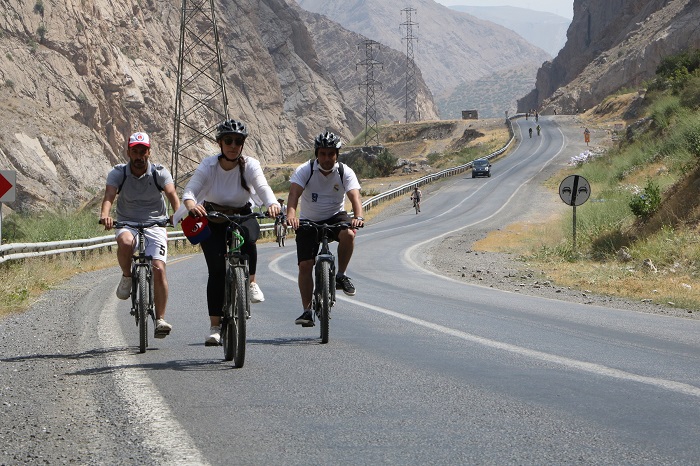 Hakkari Zap Vadisine bisiklet turu düzenlendi 22