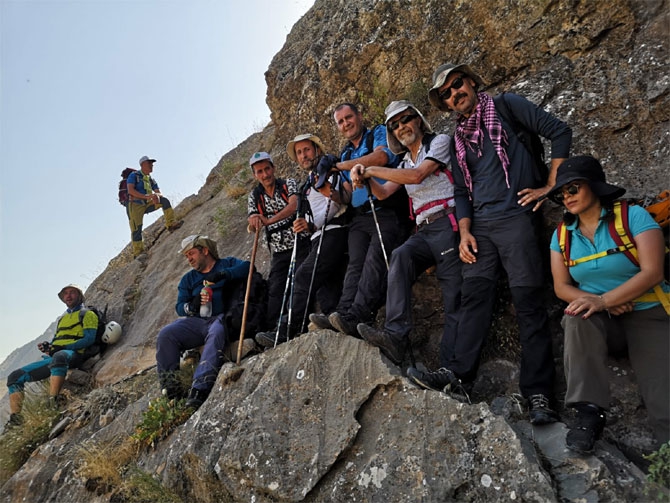 Hakkari'deki Sümbül Mağarası büyülüyor! 5