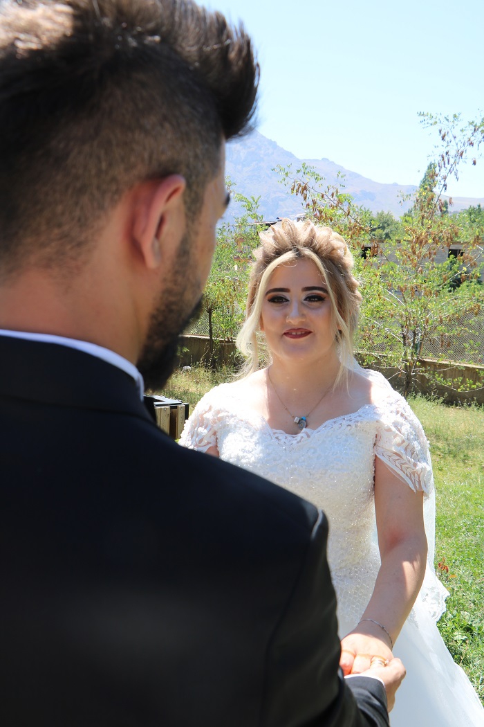 Ertuş ailesinin mutlu günü! 13