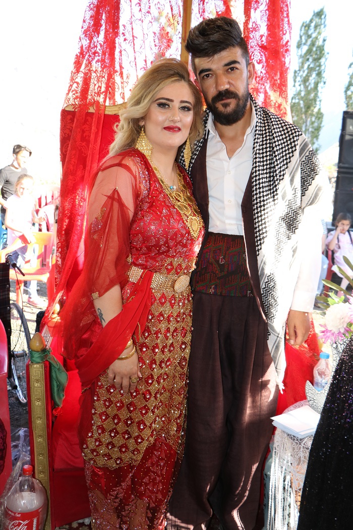 Ertuş ailesinin mutlu günü! 14