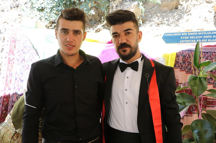 Ertuş ailesinin mutlu günü! 30