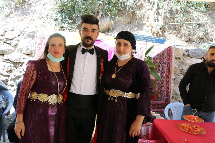 Ertuş ailesinin mutlu günü! 39