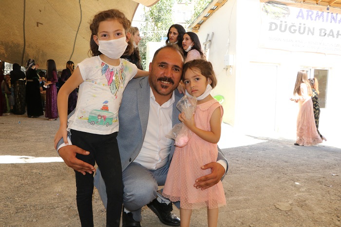 Ertuş ailesinin mutlu günü! 46