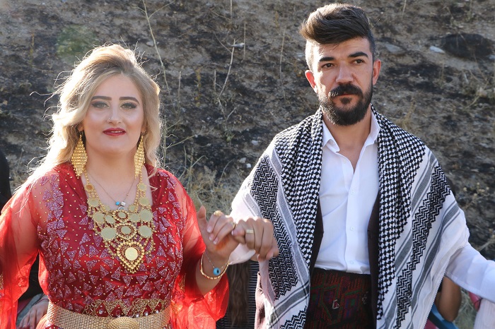 Ertuş ailesinin mutlu günü! 5