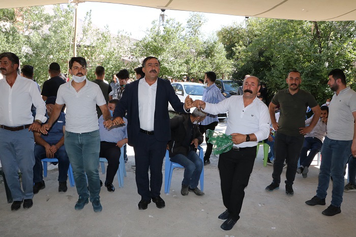 Ertuş ailesinin mutlu günü! 67