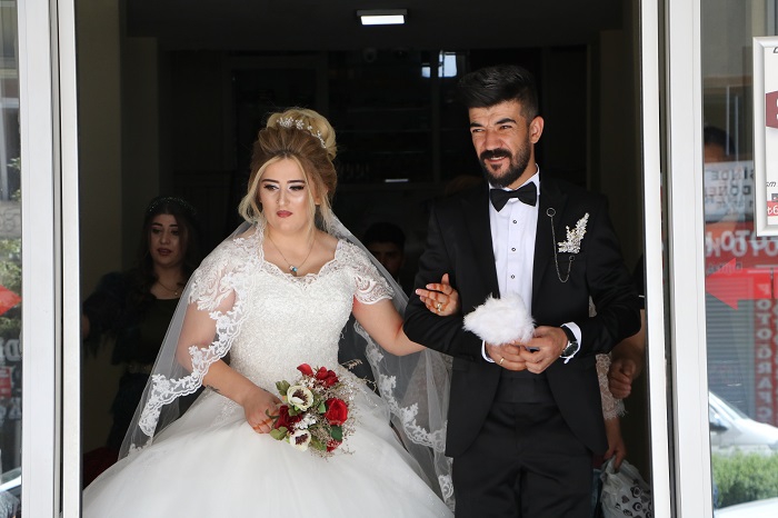 Ertuş ailesinin mutlu günü! 9