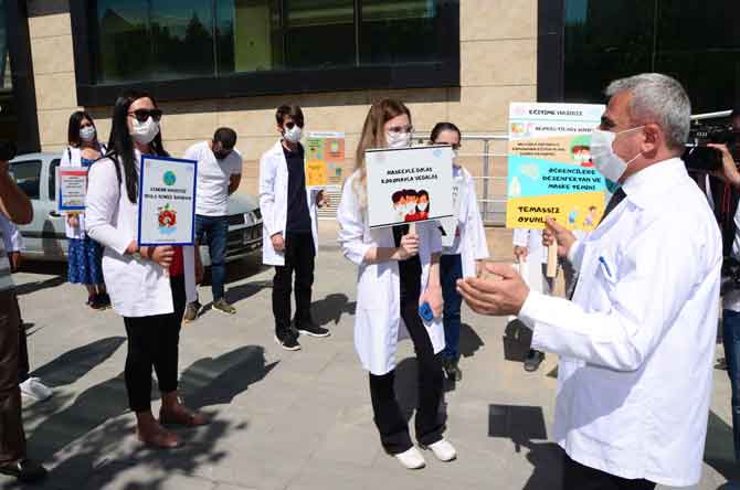 Hakkari'de öğretmenler farkındalık için yürüdü! 4