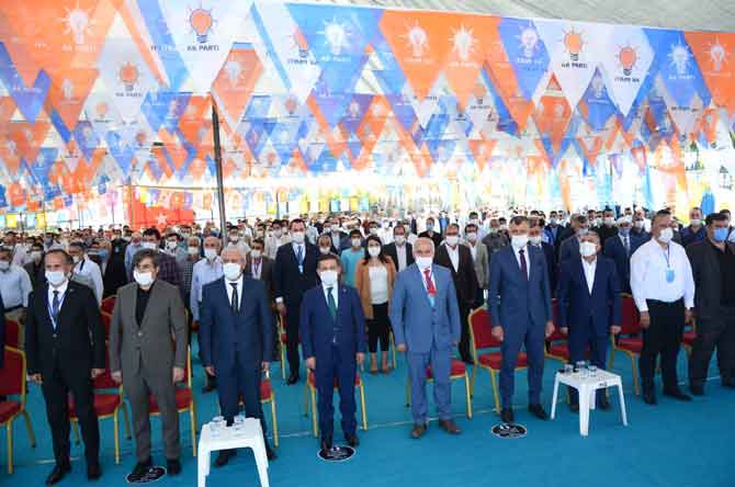 Ak Parti Merkez ilçe kongresi yapıldı 10