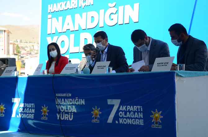 Ak Parti Merkez ilçe kongresi yapıldı 14
