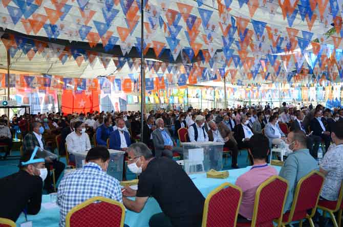 Ak Parti Merkez ilçe kongresi yapıldı 21