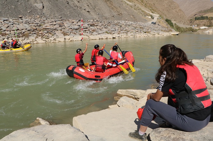 Zap Suyunda Rafting şampiyonasına hazırlanıyorlar 1