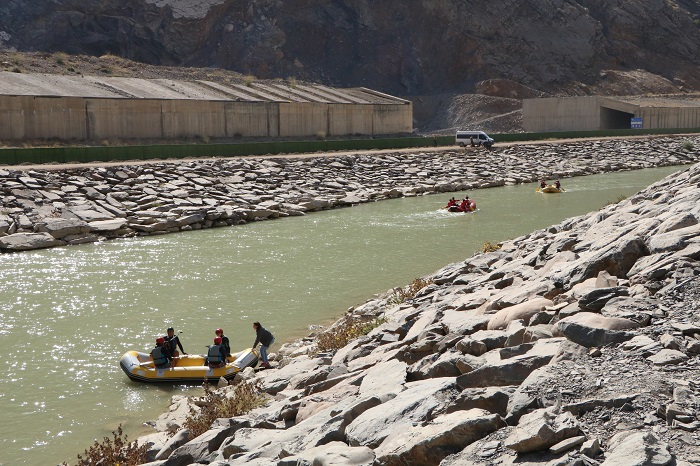 Zap Suyunda Rafting şampiyonasına hazırlanıyorlar 4