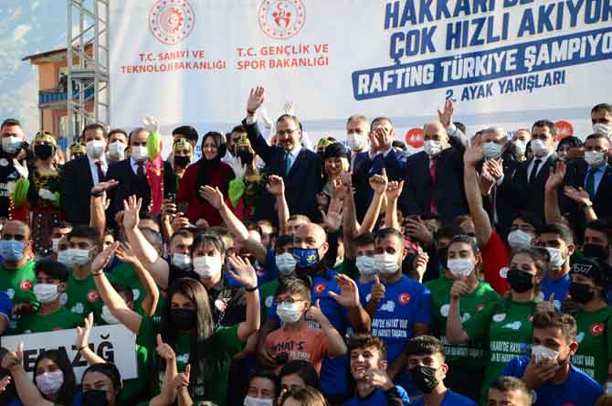 Hakkari'de Rafting şampiyonası başladı 12