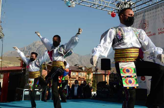 Hakkari'de Rafting şampiyonası başladı 25