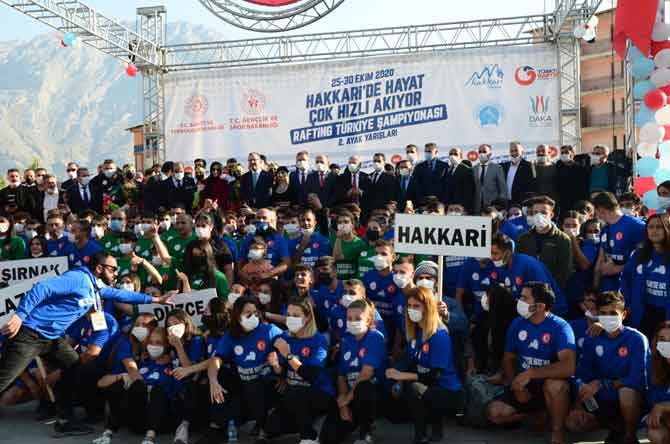 Hakkari'de Rafting şampiyonası başladı 26