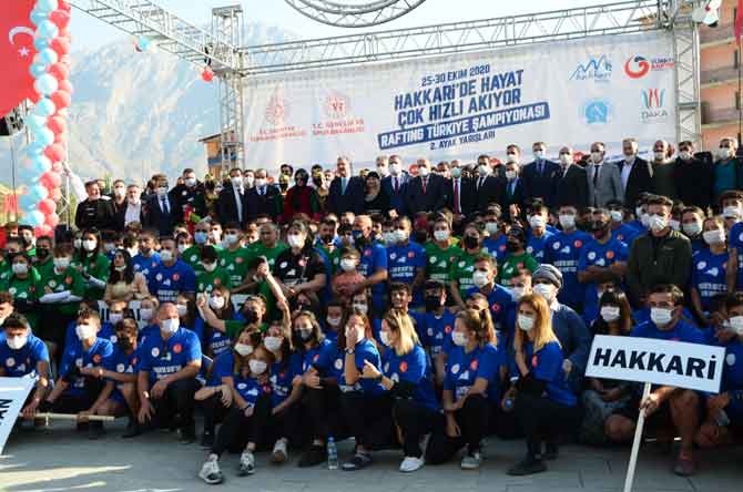 Hakkari'de Rafting şampiyonası başladı 27