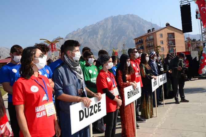 Hakkari'de rafting heyecanı devam ediyor 26
