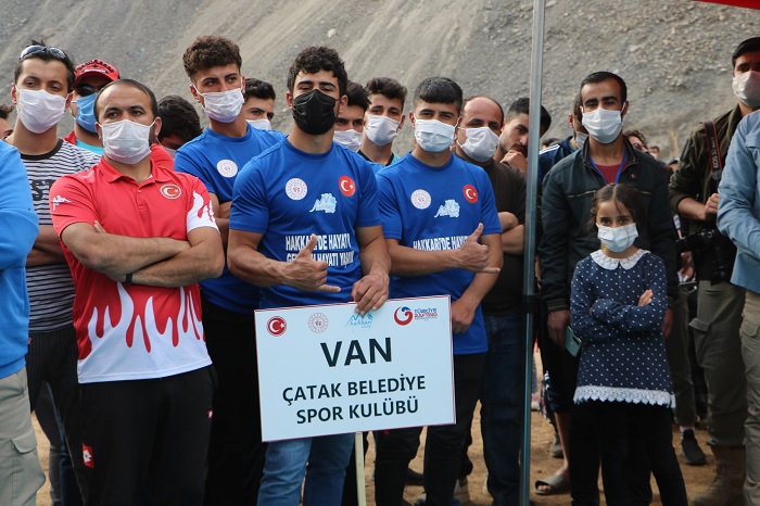 Türkiye Rafting Şampiyonasında sporcular ödüllerini aldı 18