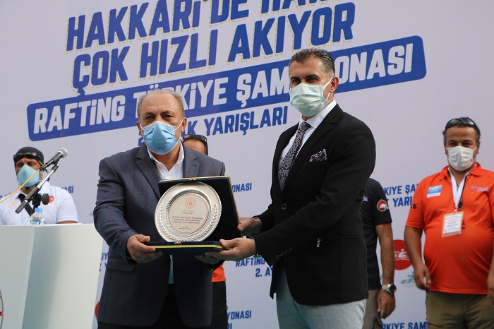 Türkiye Rafting Şampiyonasında sporcular ödüllerini aldı 25