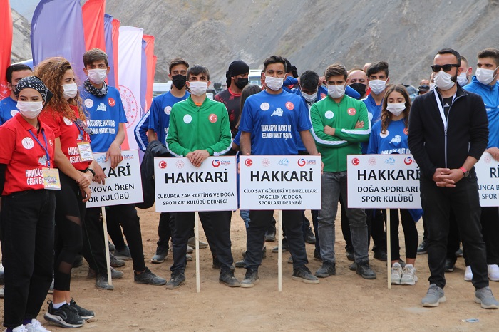 Türkiye Rafting Şampiyonasında sporcular ödüllerini aldı 28