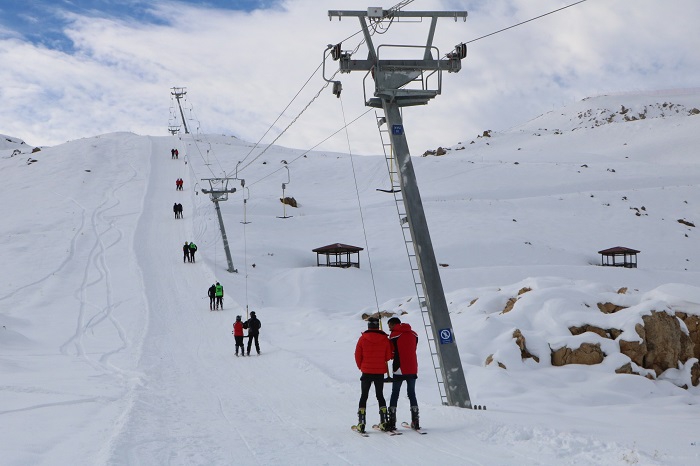 Hakkari'de kayak sezonu açıldı 4