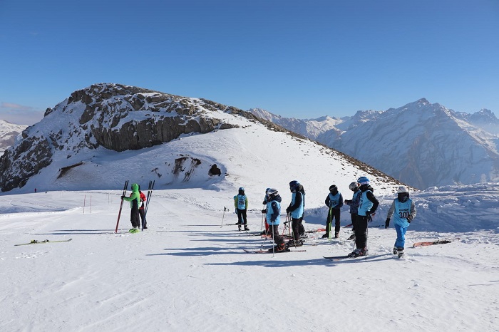 Hakkari'de kayak yarışması düzenlendi 6