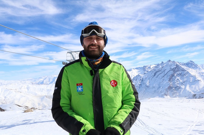 Hakkari kayak merkezine yoğun ilgi 16
