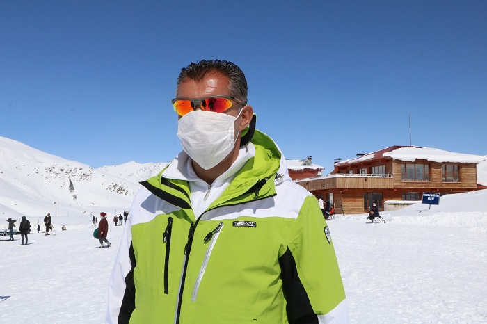 Hakkarililer hafta sonu kayak merkezine akın etti 27