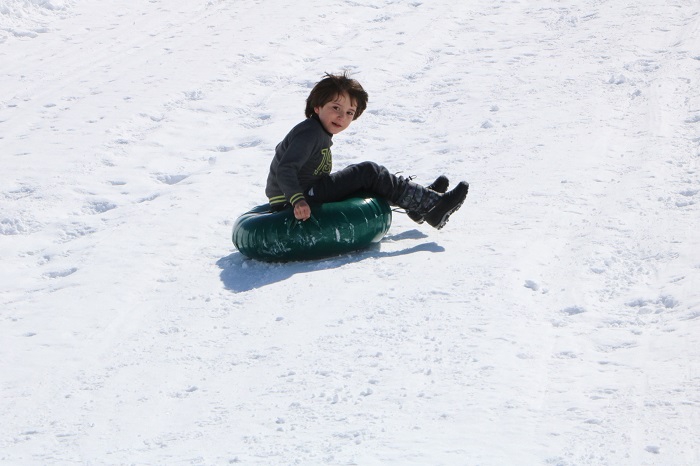 Hakkarililer hafta sonu kayak merkezine akın etti 31