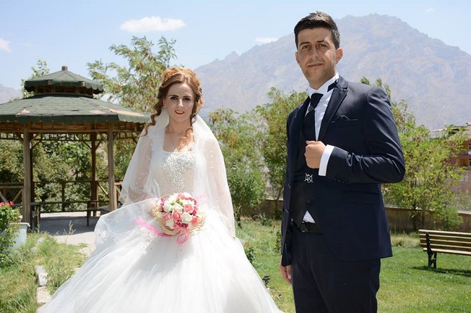 Er Ailesinin mutlu günü 2