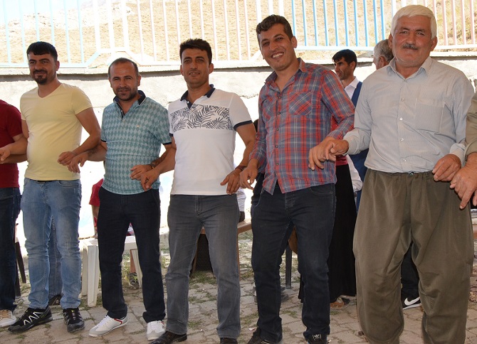 Er Ailesinin mutlu günü 30