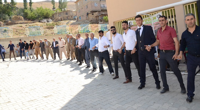 Er Ailesinin mutlu günü 35