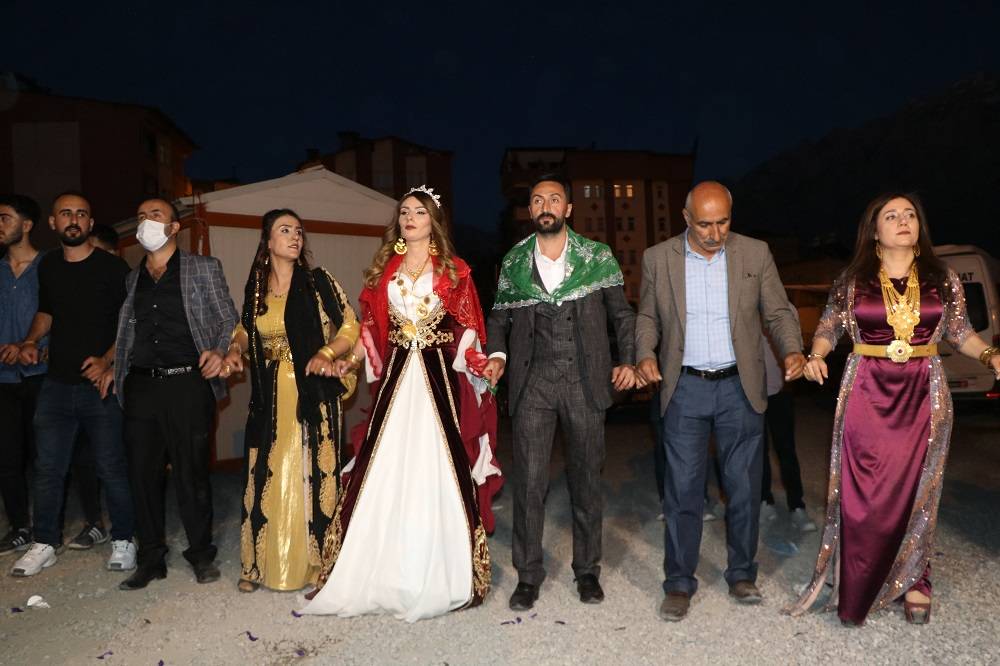 Özbek Ailesinin mutlu günü 20