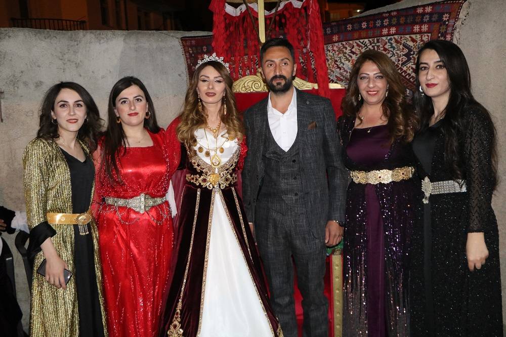 Özbek Ailesinin mutlu günü 21