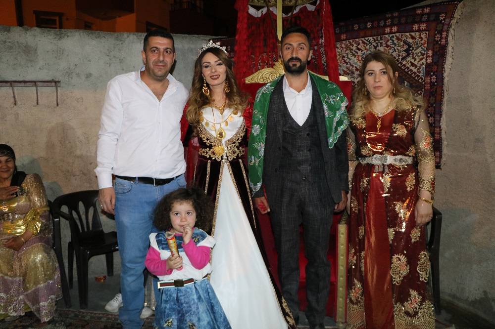 Özbek Ailesinin mutlu günü 24